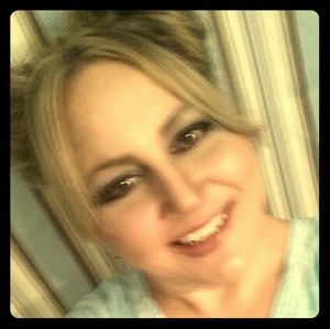 Meet your Posher, Amie